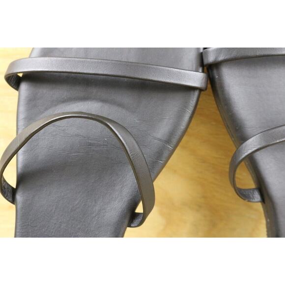 New Tkees Sandals Womens 9 Black Vegan Leather Gemma Iris Slip Ons - Picture 7 of 8